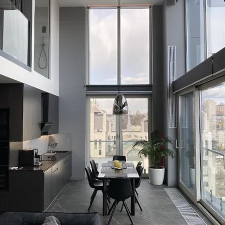 The Penthouse * Kiew